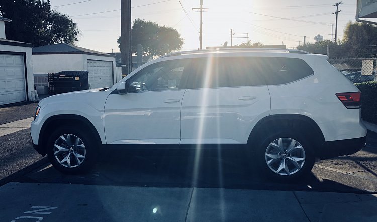 Volkswagen Atlas SE Fullerton car rental, Buena Park car rental, Irvine car rent