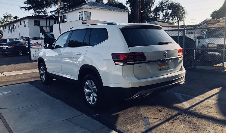 Volkswagen Atlas SE Fullerton car rental, Buena Park car rental, Irvine car rent