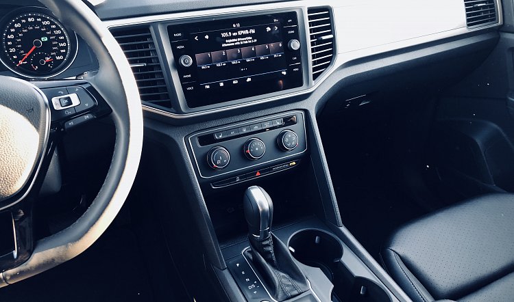 Volkswagen Atlas SE Fullerton car rental, Buena Park car rental, Irvine car rent